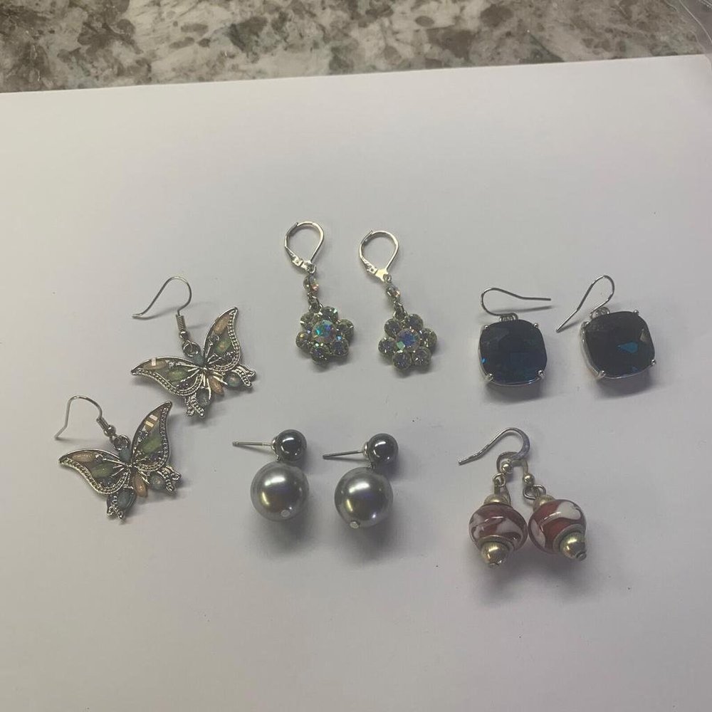Lot Of 5 Costume Earrings Pierced Bead / Rhinestone Dangle Butterfly Flower Etc
